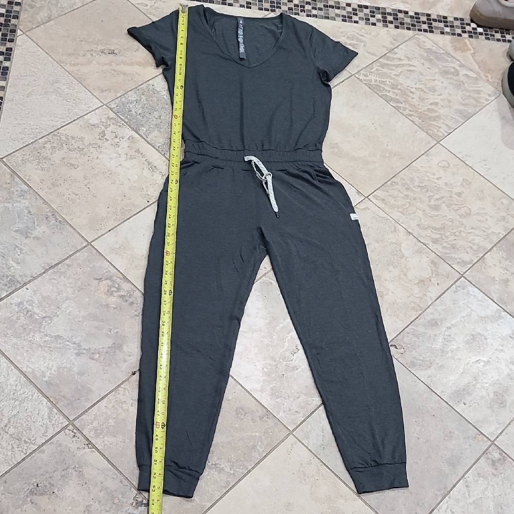 Vuori Charcoal Jumpsuit with Drawstring Waist - Picture 6 of 12